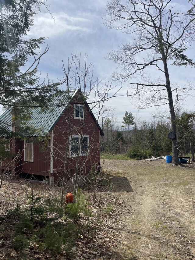 173 N Tamworth Rd, Otisfield, ME 04270 - view of side of property featuring an outbuilding