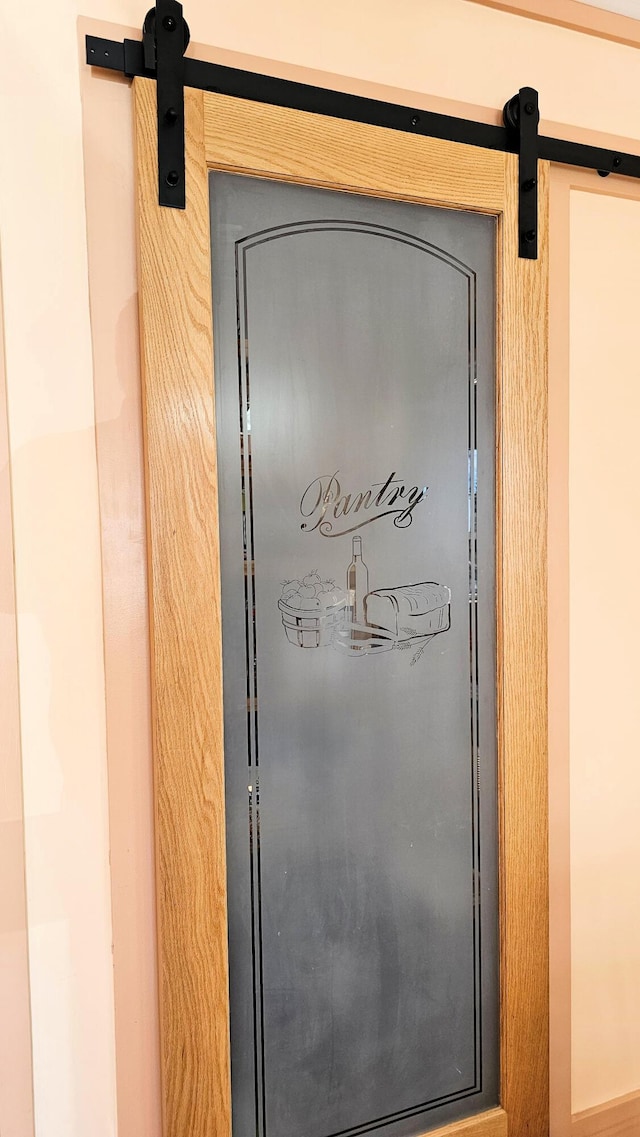 room details featuring a barn door
