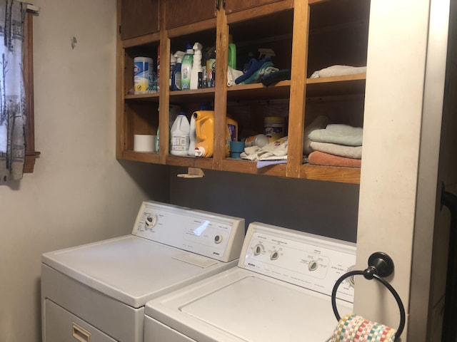 162 Prospect St, Millinocket, ME 04462 - washroom with washing machine and dryer and laundry area