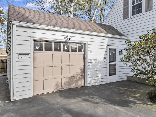 17 US Route 1, Falmouth, ME 04105 - garage with driveway