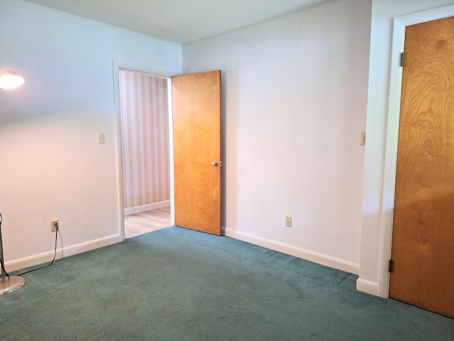 31 Arbor Ave, Topsham, ME 04086 - carpeted spare room featuring baseboards