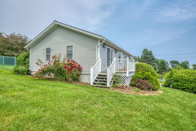 6 Seaside Dr, Belfast, ME 04915 - view of side of home with a lawn