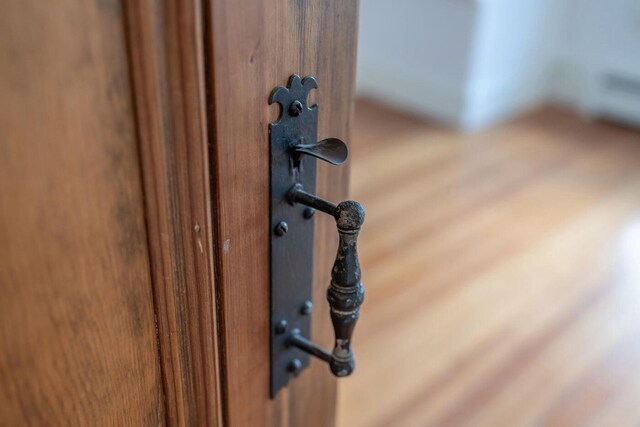 258 River Rd, Eliot, ME 03903 - view of room details