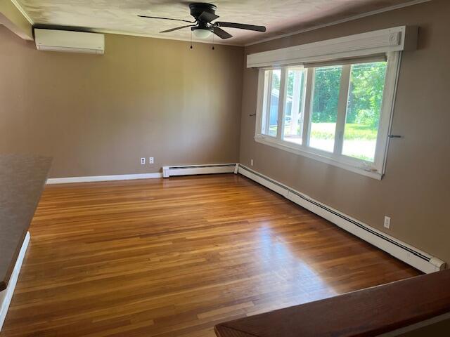 6 Kennison St, Manchester, ME 04351 - photo 9