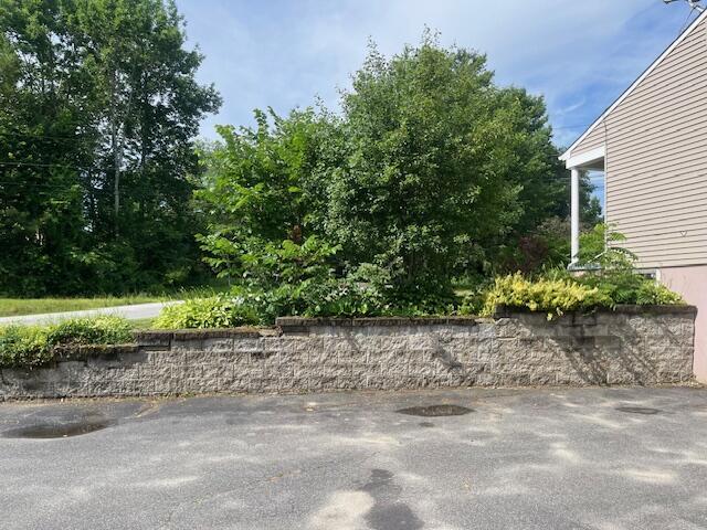 6 Kennison St, Manchester, ME 04351 - photo 5