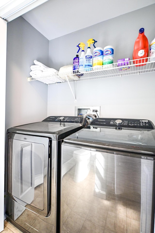 25 Ireland Dr, Berwick, ME 03901 - clothes washing area featuring washing machine and clothes dryer and tile patterned flooring
