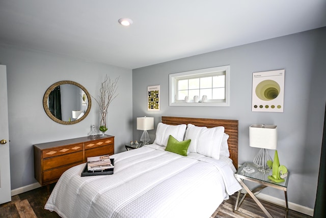 25 Ireland Dr, Berwick, ME 03901 - bedroom with baseboards, dark wood-style floors, and recessed lighting