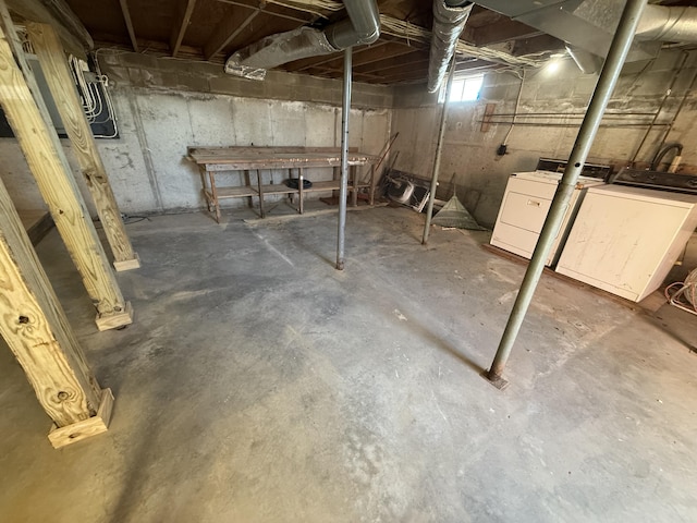 94 Dexter Rd, Corinna, ME 04928 - below grade area with washing machine and clothes dryer