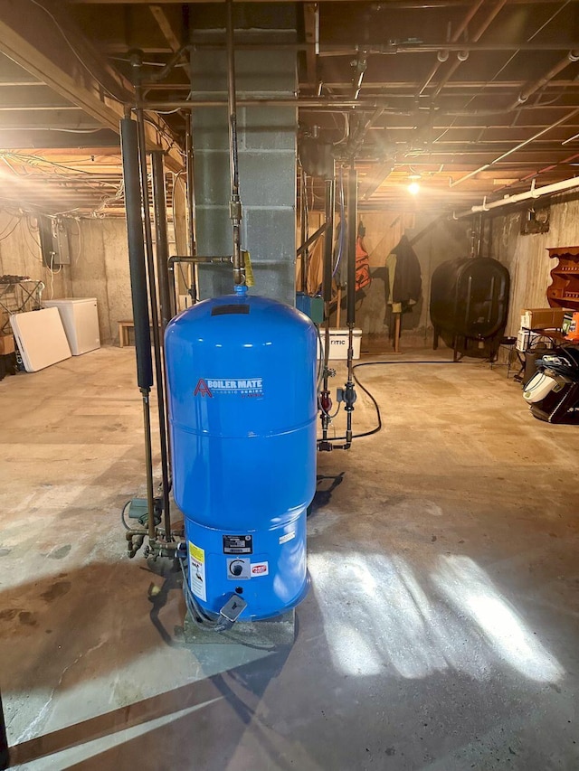 20 Patrick St, Skowhegan, ME 04976 - utilities with oil tank