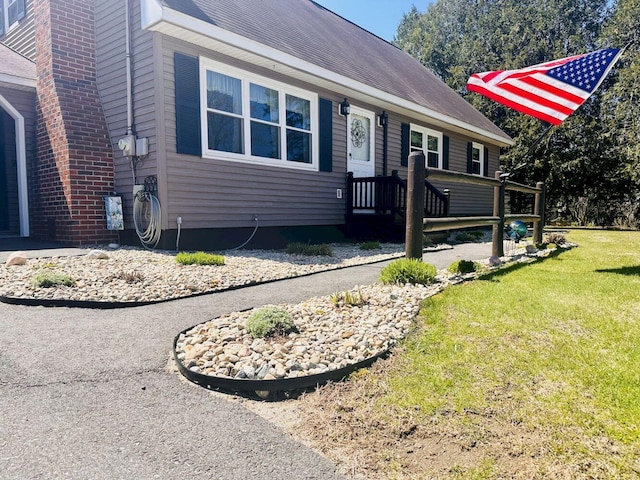 20 Patrick St, Skowhegan, ME 04976 - view of front of property with a front lawn