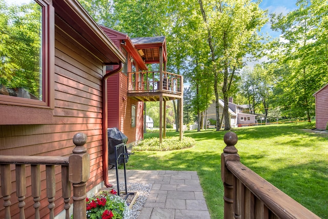 51 Beaver Dam Rd, South Berwick, ME 03908 - view of grassy yard
