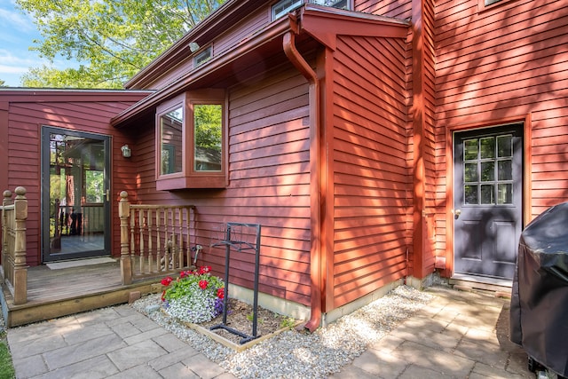51 Beaver Dam Rd, South Berwick, ME 03908 - view of exterior entry