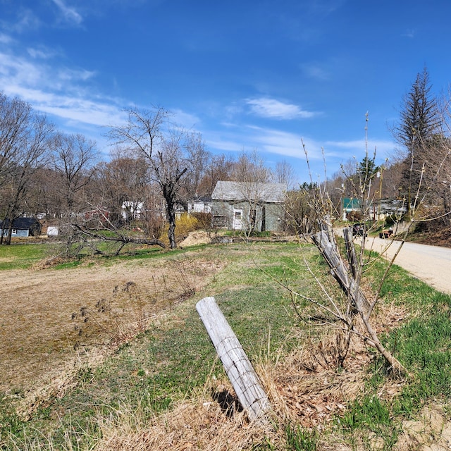 34 Chase Ave, Mexico, ME 04257 - view of yard