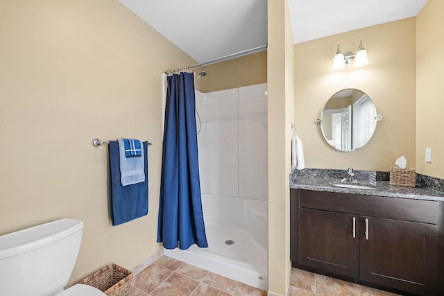 75 Clearwater Dr Unit 305, Falmouth, ME 04105 - full bath with a shower with curtain, baseboards, vanity, and toilet