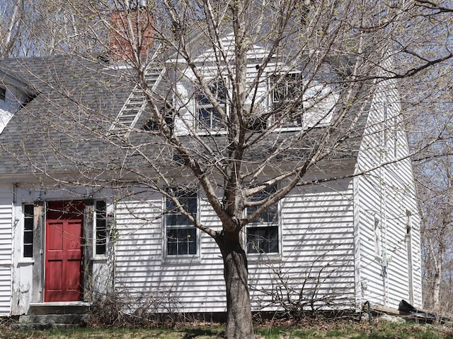 view of side of home