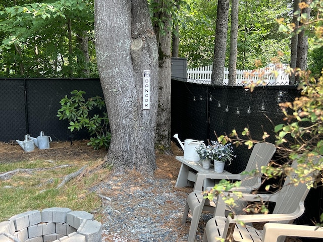 17 Fieldstone Dr, Bangor, ME 04401 - view of yard