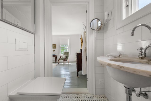 197A Perkins St, Castine, ME 04421 - bathroom with tile walls
