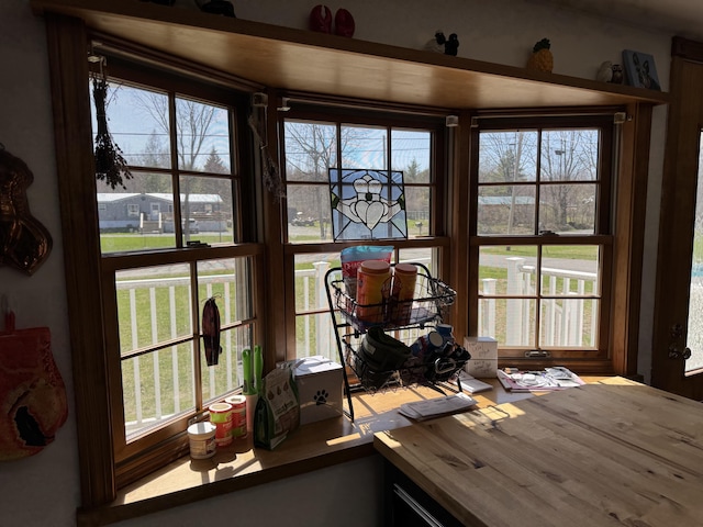 365 Snakeroot Rd, Pittsfield, ME 04967 - view of room details
