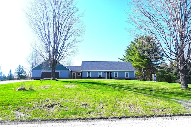 18 Castle Rd, Harmony, ME 04942 - view of front facade featuring driveway and a front yard