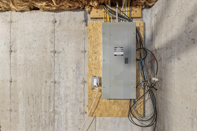 9 Jenni Ln, Standish, ME 04085 - utilities with electric panel