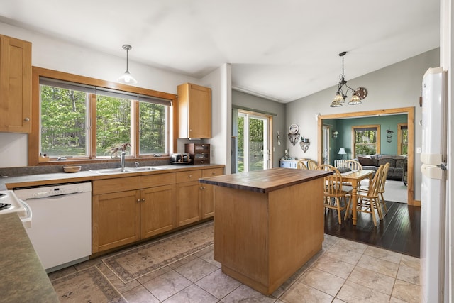 38 Village Valley Rd, Nobleboro, ME 04555