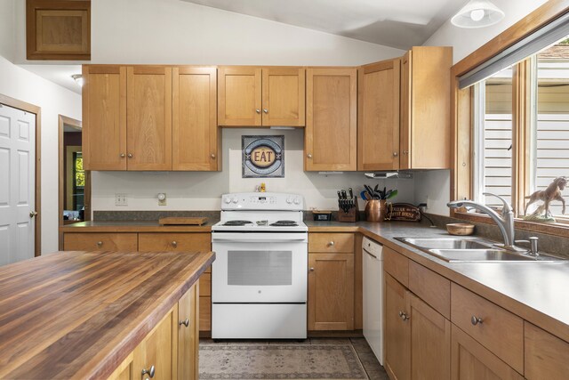 38 Village Valley Rd, Nobleboro, ME 04555