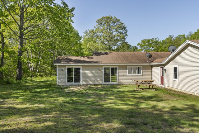 38 Village Valley Rd, Nobleboro, ME 04555