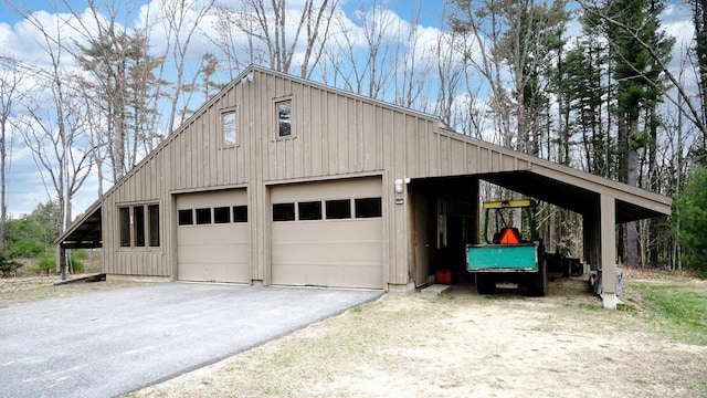 garage featuring a detached garage