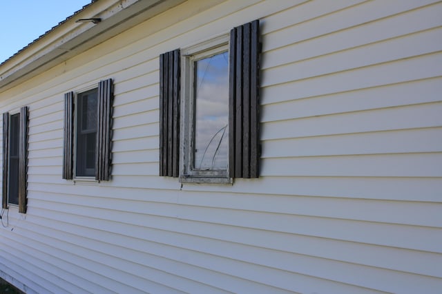 view of side of property