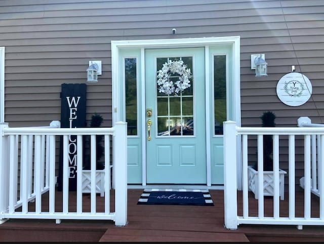 208 N Caribou Rd, Presque Isle, ME 04769 - view of doorway to property