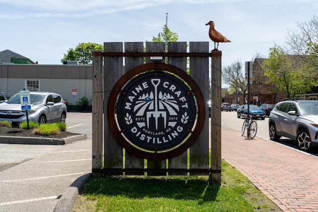 130 Morning St Unit 3A, Portland, ME 04101 - view of community sign