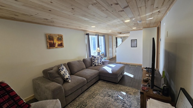341 E Andover Rd, Andover, ME 04226 - living room featuring recessed lighting, wood-type flooring, baseboards, and visible vents