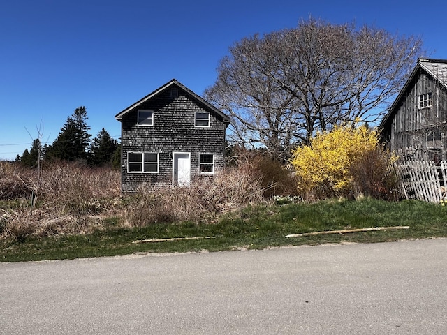 448 Main Rd, Isle Au Haut, ME 04645 - view of side of property
