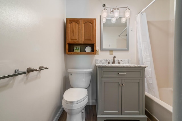 1373 Post Rd Unit 4A, Wells, ME 04090 - bathroom with vanity, toilet, and shower / tub combo