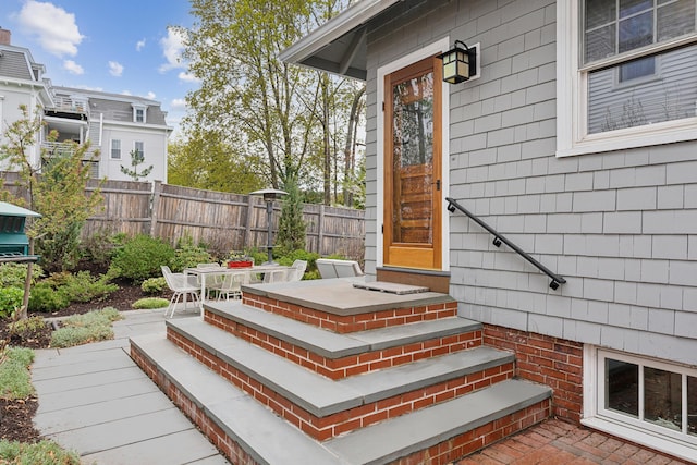 14 Codman St, Portland, ME 04103 - doorway to property featuring fence