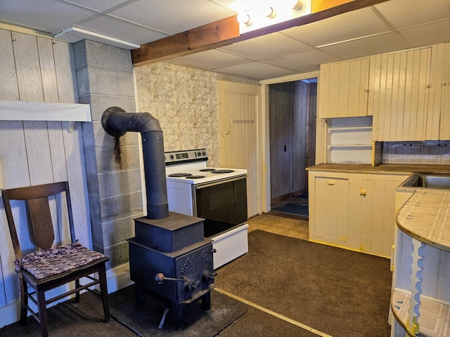 22 Bray Hill Rd, Phillips, ME 04966