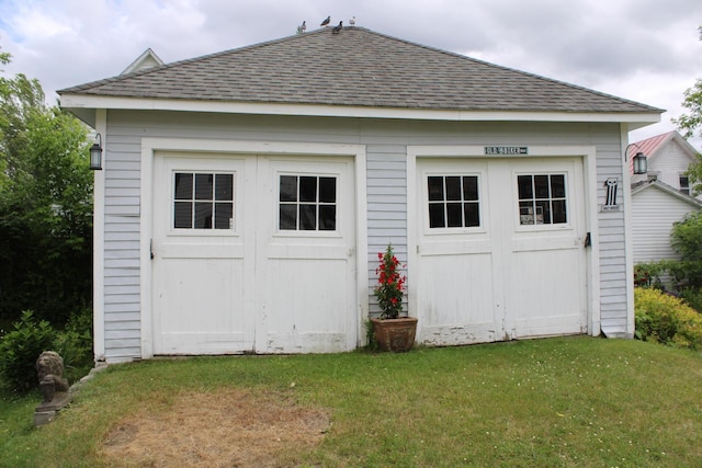 13 Halde St, Waterville, ME 04901 - view of garage