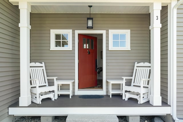 3 Flagship Cir, Kennebunk, ME 04043 - entrance to property featuring a porch