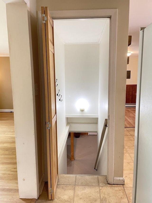 45 Seaview Ter, Belfast, ME 04915 - hall with crown molding