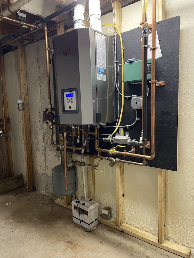 45 Seaview Ter, Belfast, ME 04915 - utilities featuring water heater