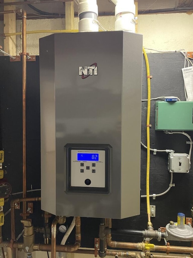 45 Seaview Ter, Belfast, ME 04915 - utility room with water heater