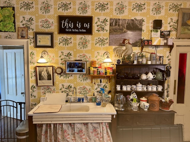 17 Boynton St, Eastport, ME 04631 - bar with wallpapered walls