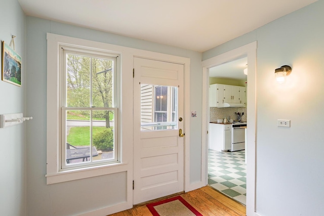 8 Park St, Camden, ME 04843 - entryway featuring light flooring