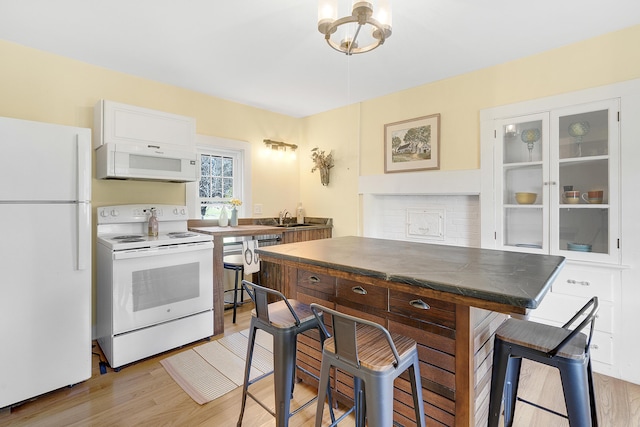 255 Raymond Hill Rd, Raymond, ME 04071 - photo 4