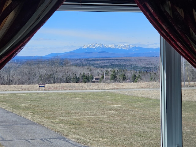 view of mountain feature