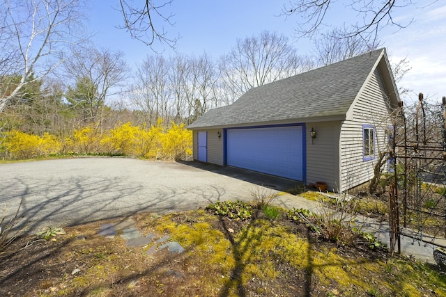 view of detached garage