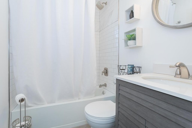 107 Elm St, Farmington, ME 04938 - full bath with toilet, vanity, and shower / bath combo with shower curtain