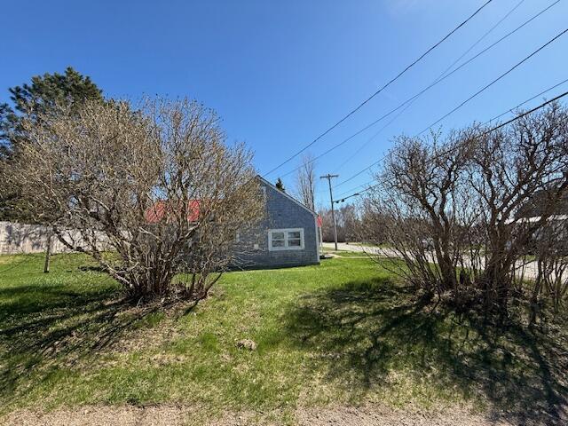 7 Johnson St, Eastport, ME 04631 - view of yard