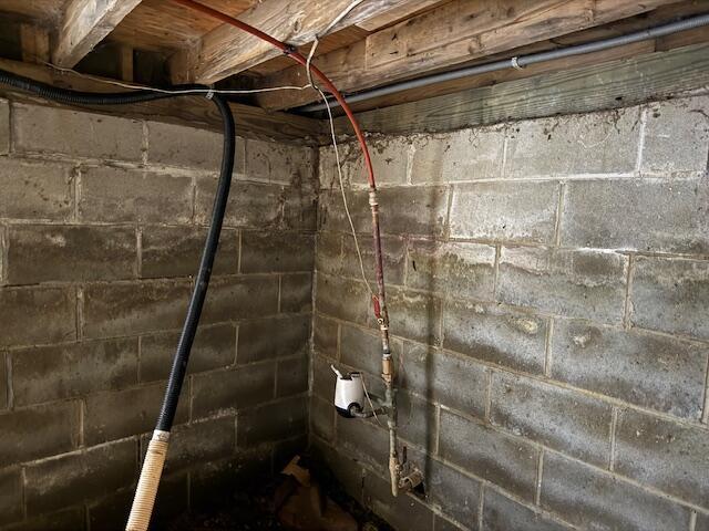 7 Johnson St, Eastport, ME 04631 - view of utilities
