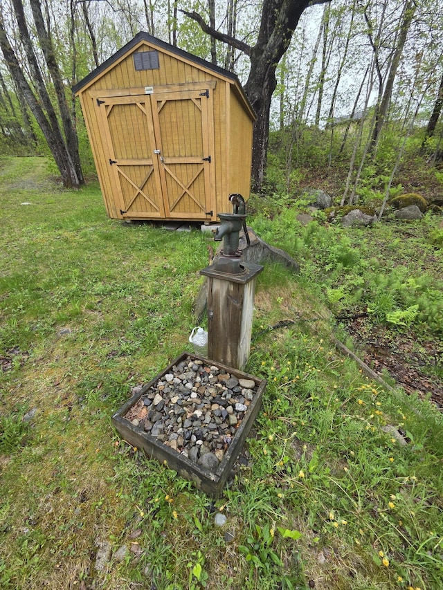 53 Main St, Medway, ME 04460